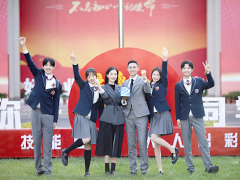 快來(lái)圍觀武漢新華電腦學(xué)校“六好校園”！